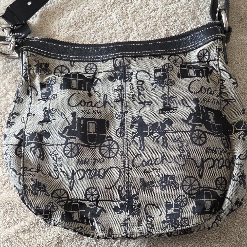 Coach  Carriage Print Shoulder Bag - Picture 4 of 7